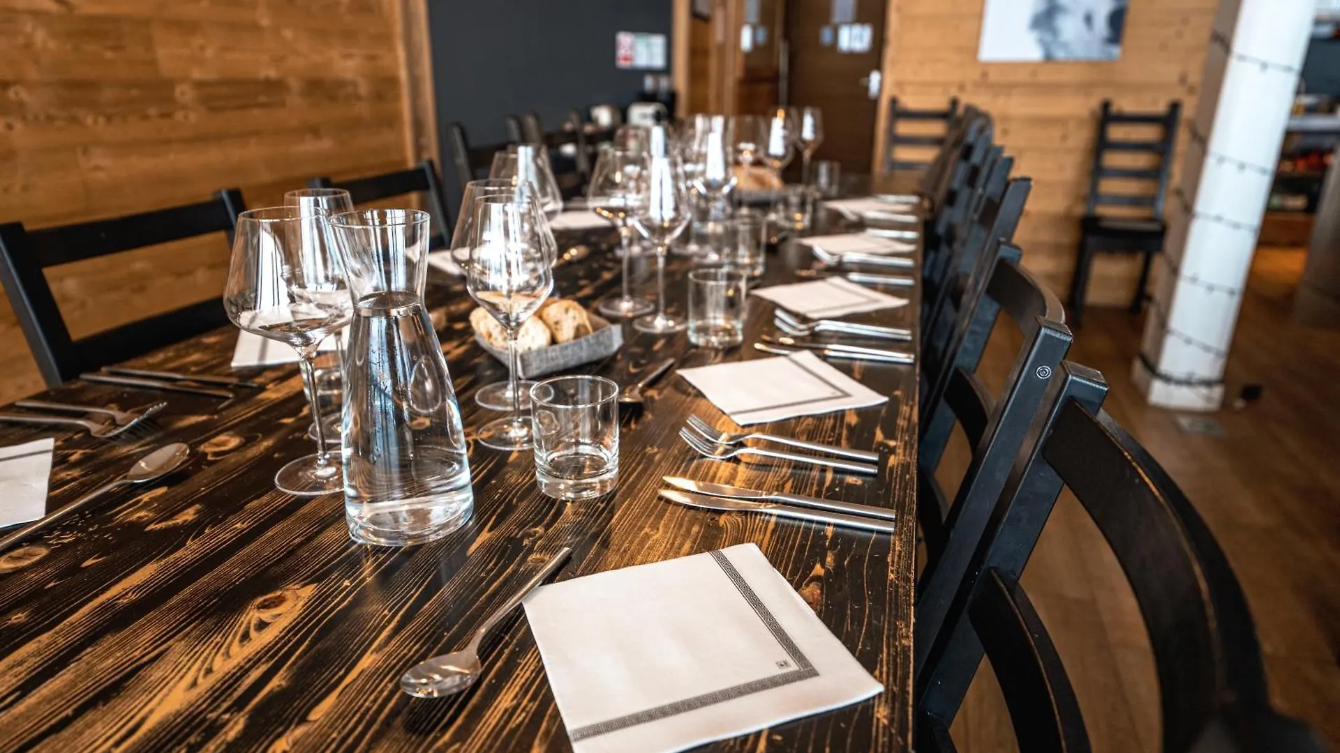 Chalet Arktic - Catered Chalet - Sleeps 14 Tignes